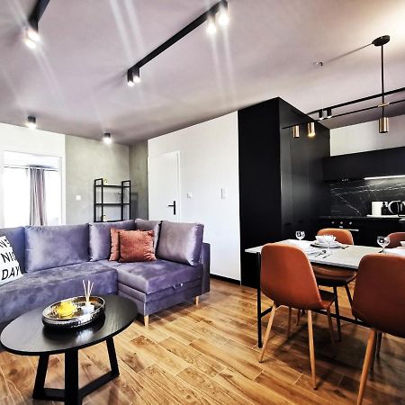 Gliniana Apartment ~ Self Check-In 24H ~ Lift فروتسواف المظهر الخارجي الصورة