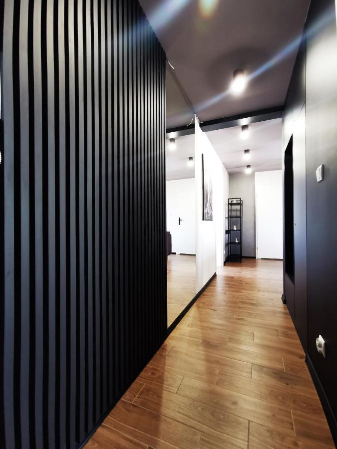 Gliniana Apartment ~ Self Check-In 24H ~ Lift فروتسواف المظهر الخارجي الصورة
